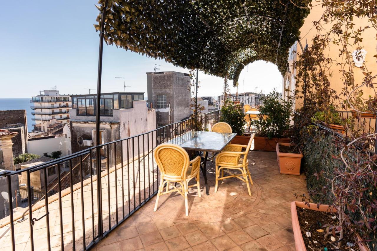 Raciti Palace Acireale Bagian luar foto